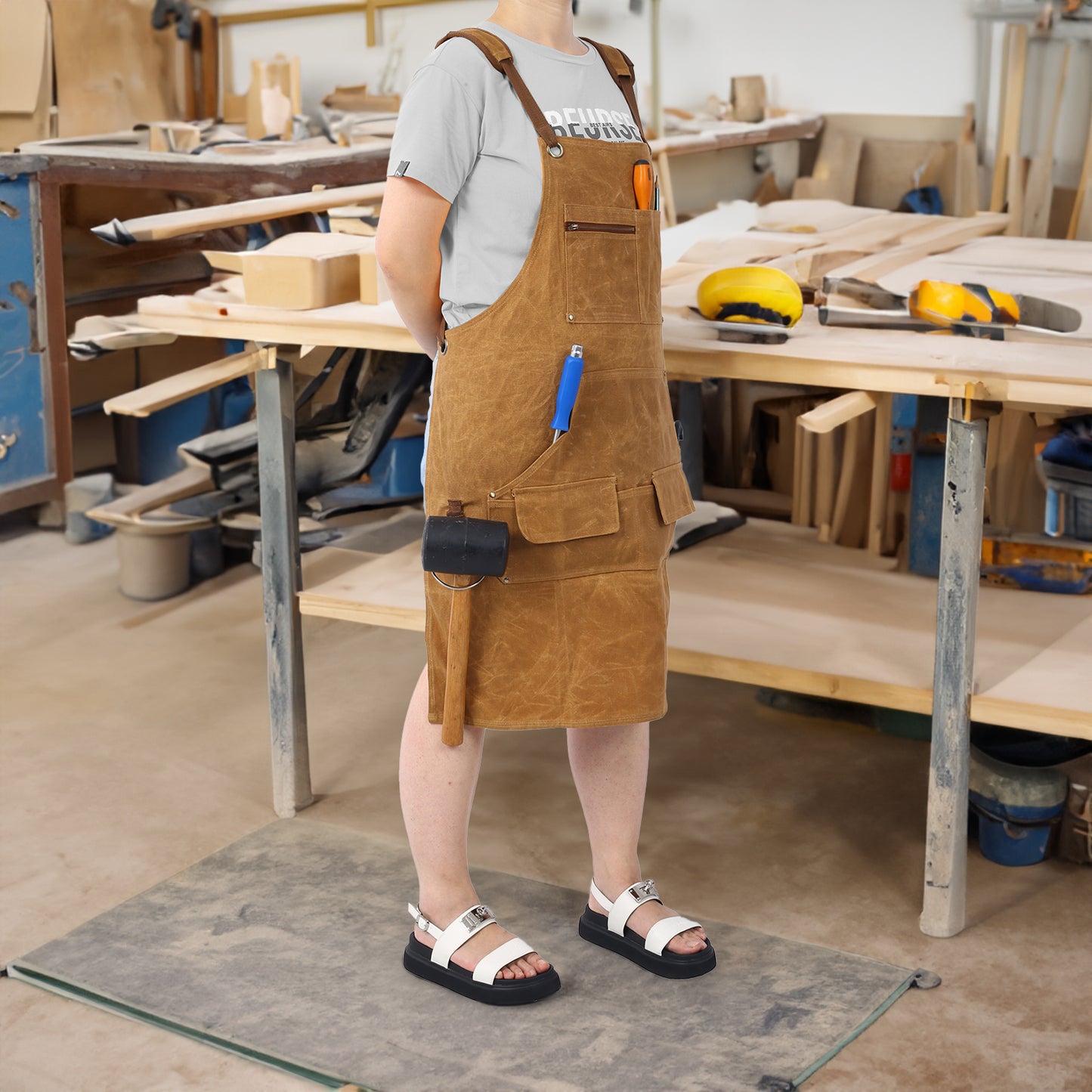 Vimora™ - Heavy-Duty Waxed Canvas Tool Apron, Fully Adjustable & Water-Resistant