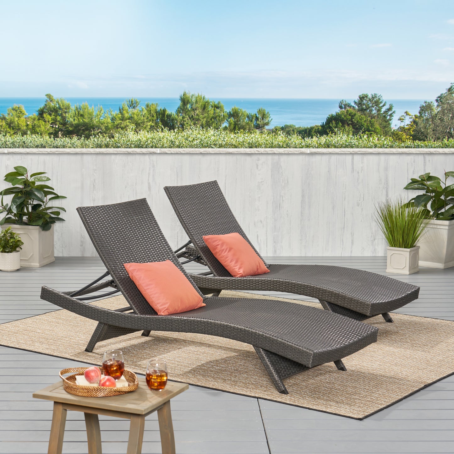 Emma™ - Salem PE Wicker Chaise Lounge for Stylish Outdoor Relaxation