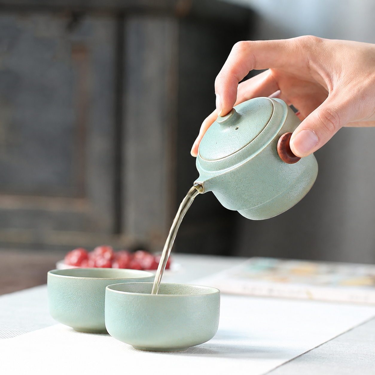 Vimora™ Portable Ceramic Travel Tea Set – Teapot & 2 Cups