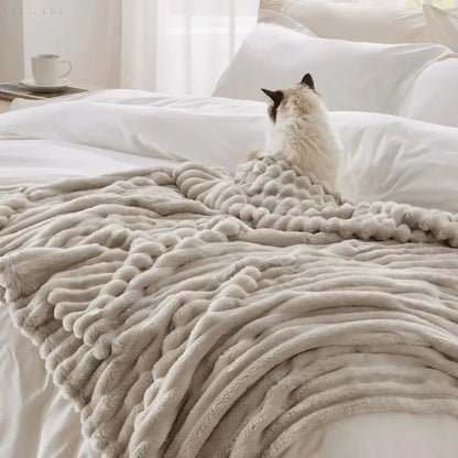 ComfortCuddle™ Fleece Blanket - Soft, Fluffy Warmth for Cozy Nights 1