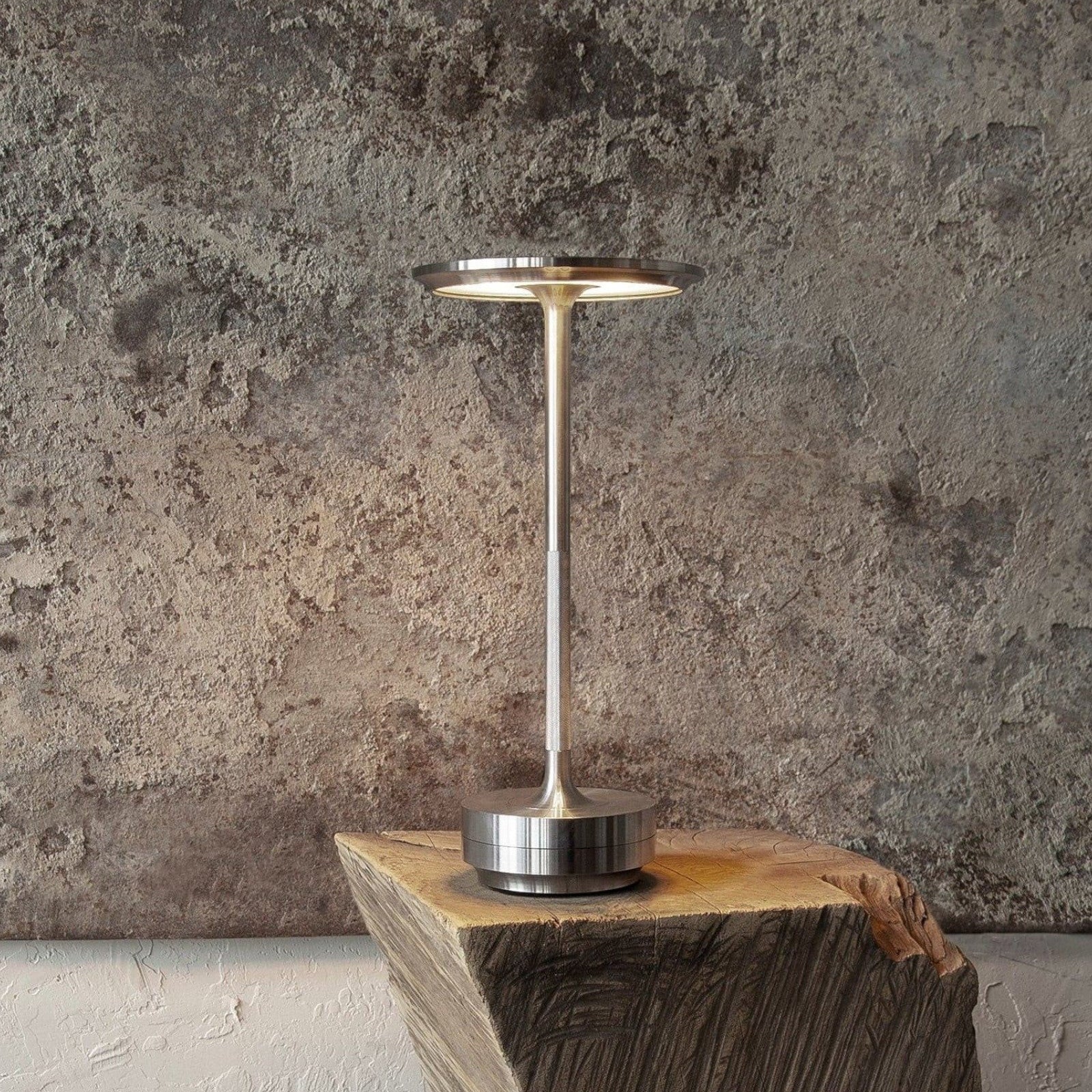 NordicaLight™ Wireless Table Lamp - Stylish Cordless Lamp for Home and Office 5